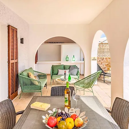 Villa Monsy 1 *