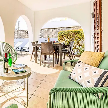 Monsy 1 * بورت دي بوينسا